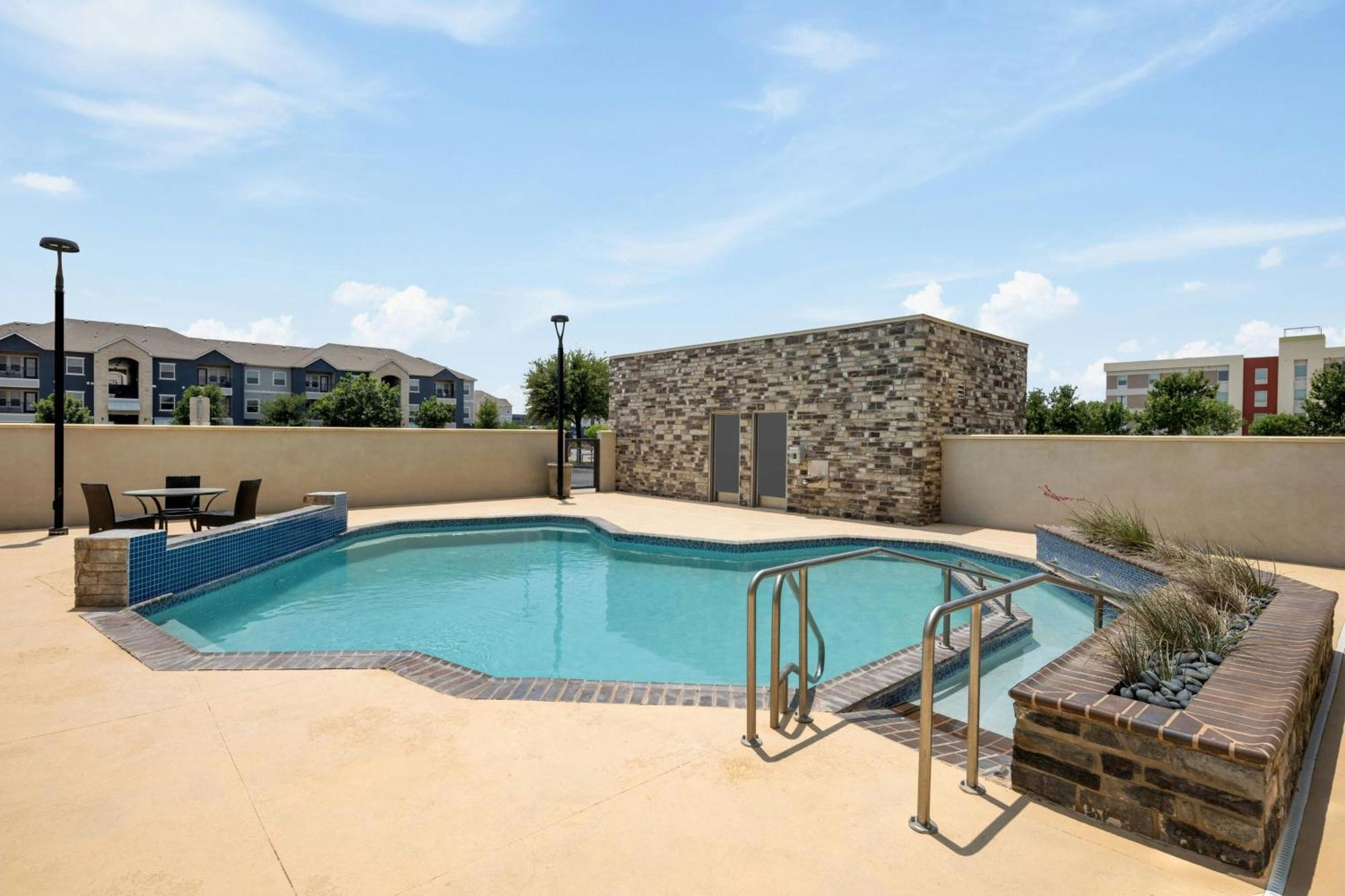 Springhill Suites By Marriott Midland Odessa Exterior foto